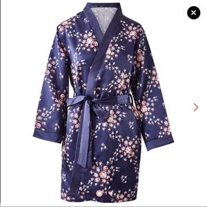 COPY - Brand new Morgan Lane satin robe